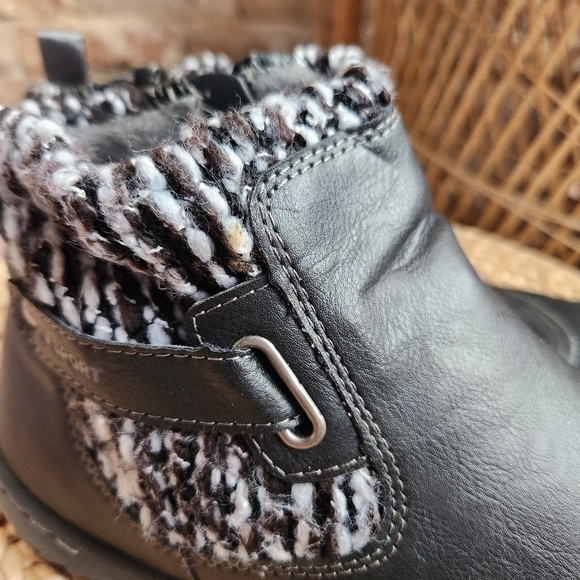 JSport Darcie Black Lined Ankle Sweater Boots - Picture 5 of 13